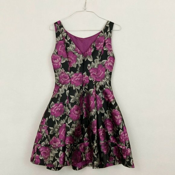 Eliza J Floral Fit and Flare Dress Women's Size 8 Purple Gray Sleeveless A Line - Picture 2 of 8